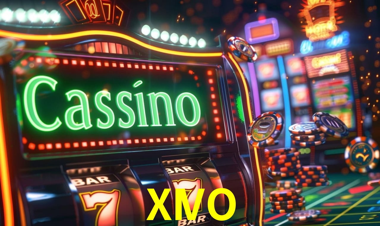 Escena dinámica inspirada en casino con iluminación XIVO, cartas, fichas e íconos de juegos digitales en un espacio moderno de juegos.